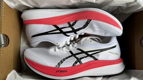 Asics Magic Speed 3